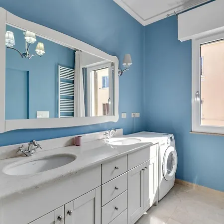 Elegant Blue *